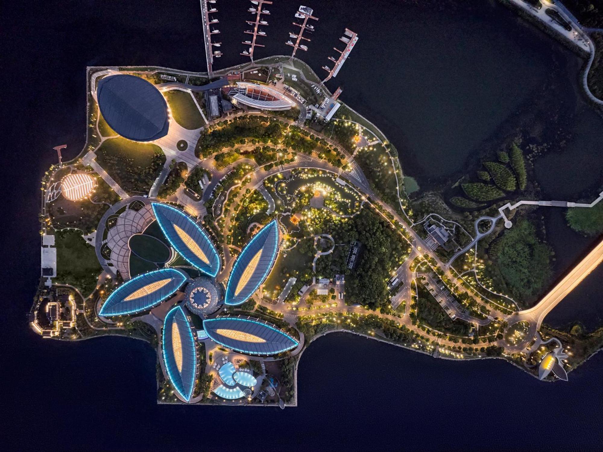 Intercontinental Shanghai Harbour City By Ihg Nanhui Eksteriør bilde