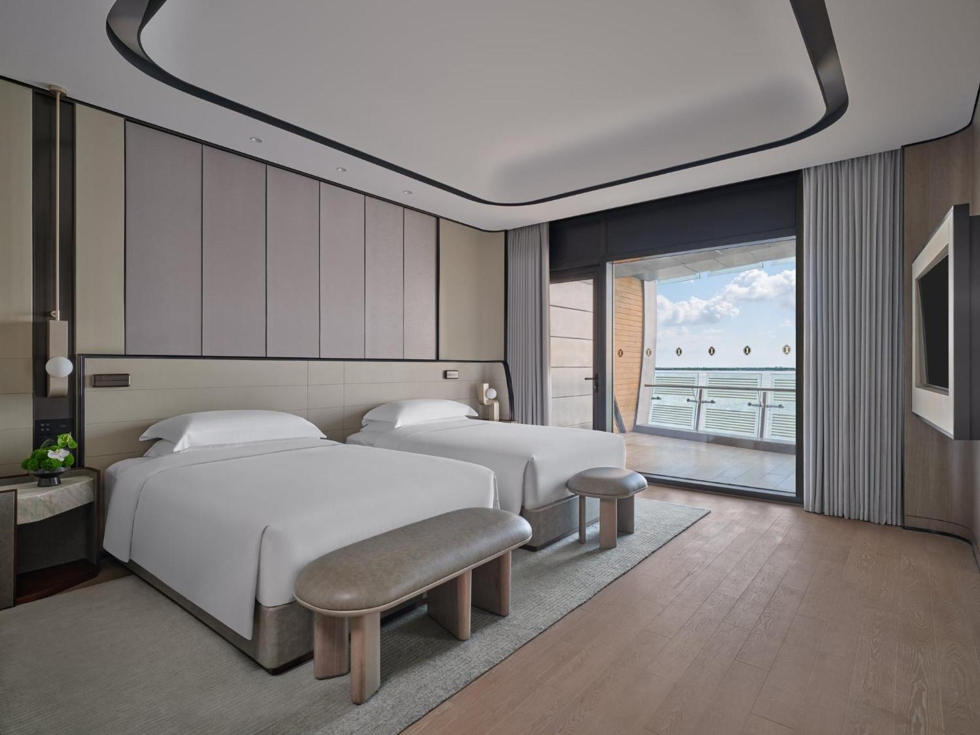Intercontinental Shanghai Harbour City By Ihg Nanhui Eksteriør bilde